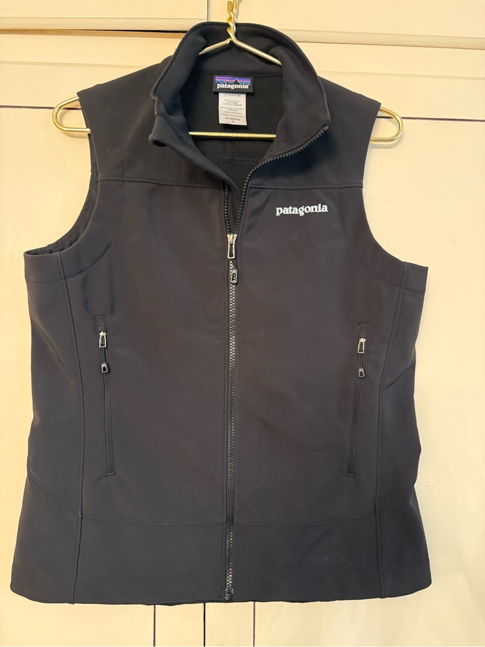 Patagonia Black Softshell Women's Vest with Zipper Pockets Medium